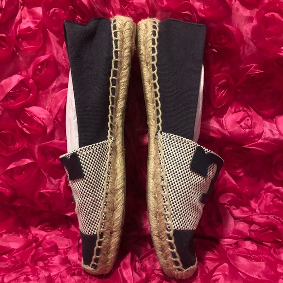Authentic Tory Burch espadrilles - Picture 2 of 8